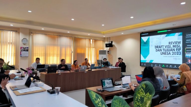 FIP UNESA Laksanakan Review Draft Visi, Misi, Dan Tujuan Fakultas Ilmu ...