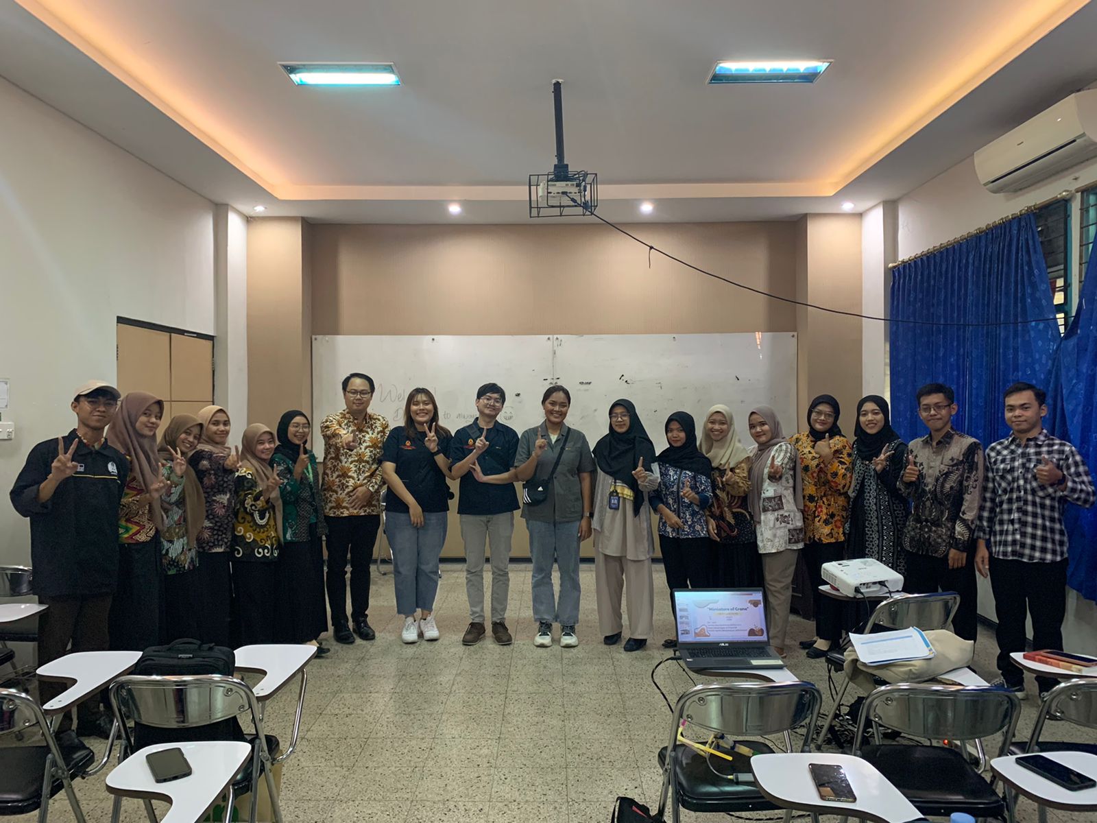 Mahasiswa KMUTNB Sit-in Kuliah STEAM di Prodi PGSD FIP UNESA