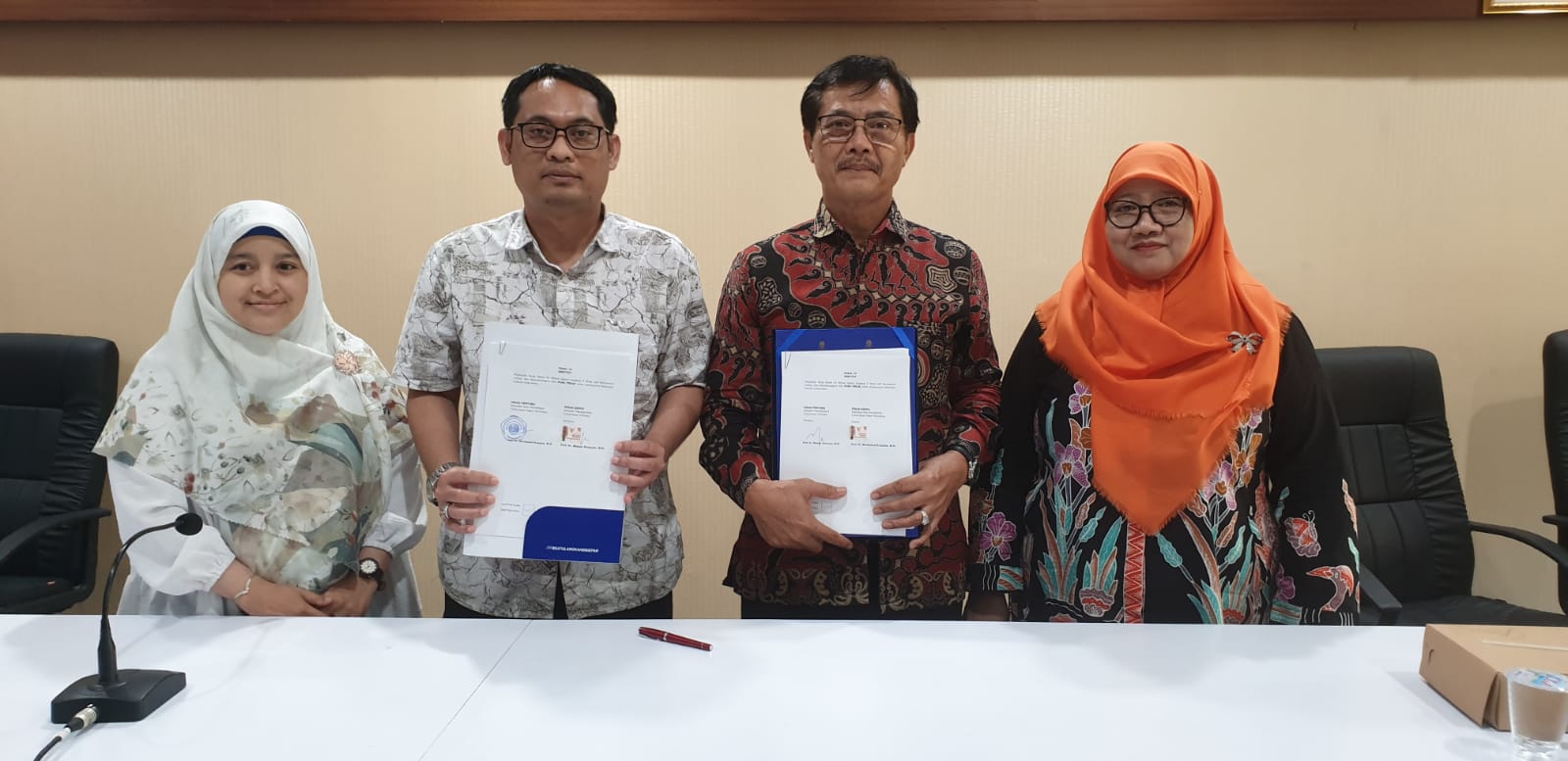 Penandatanganan MoA dan IA: FIP UNESA dan Sekolah Pascasarjana UT Jalin Kerjasama Strategis