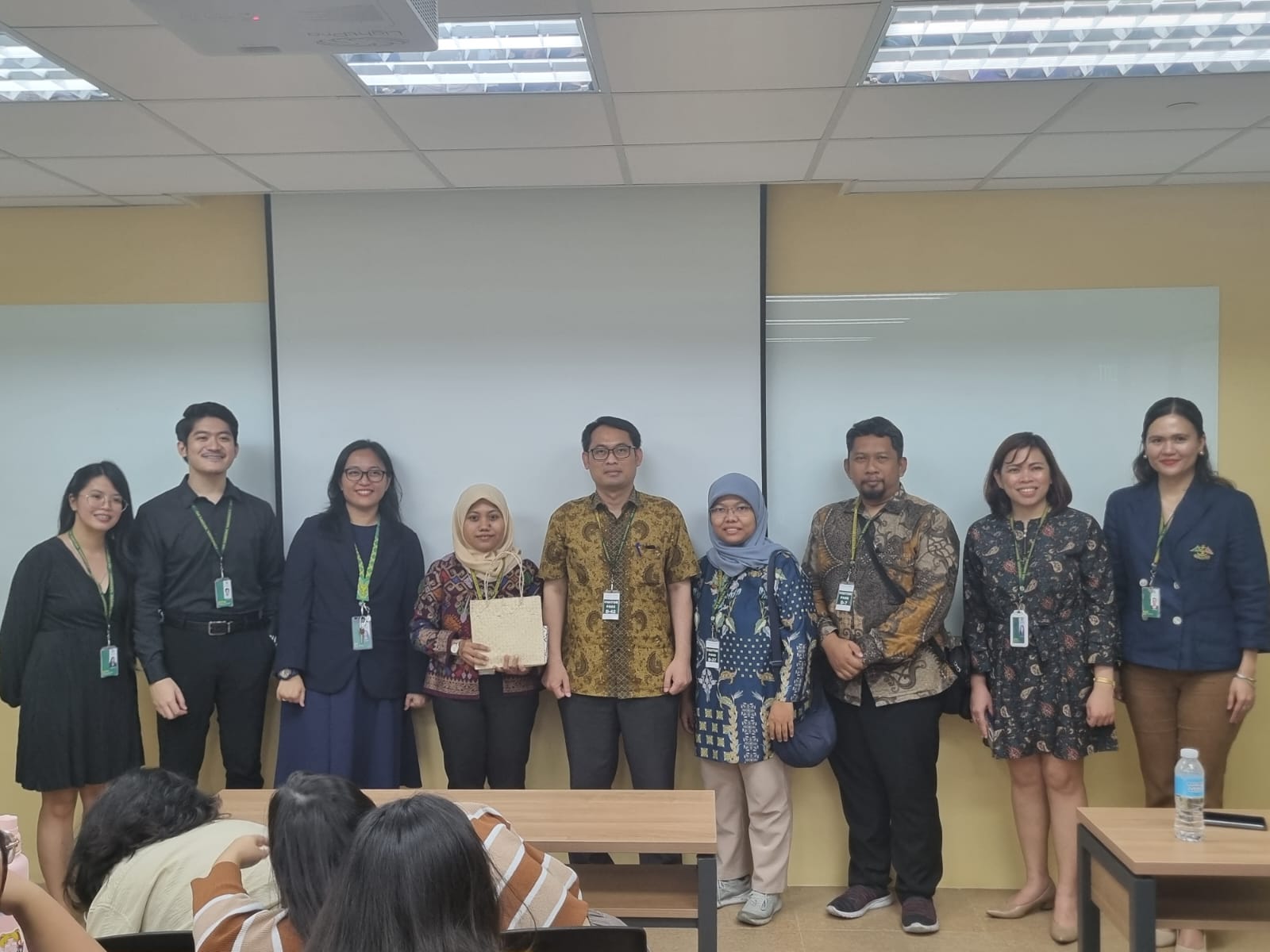 FIP UNESA Membangun Kerjasama yang Luas dengan Far Eastern University, Filipina