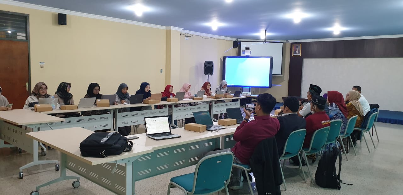 Sosialisasi Inovatif: FIP UNESA Terapkan Penjadwalan Kuliah Online Terintegrasi Demi Kenyamanan Mahasiswa