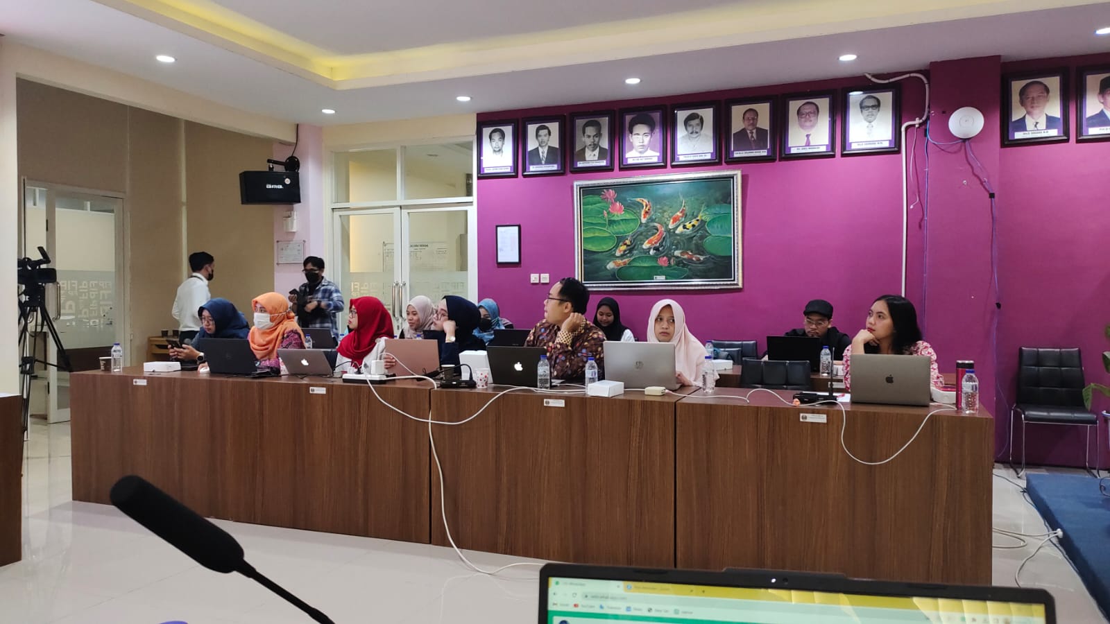 Zona Integritas FIP UNESA Dorong Diseminasi SOP melalui Kegiatan Sosialisasi