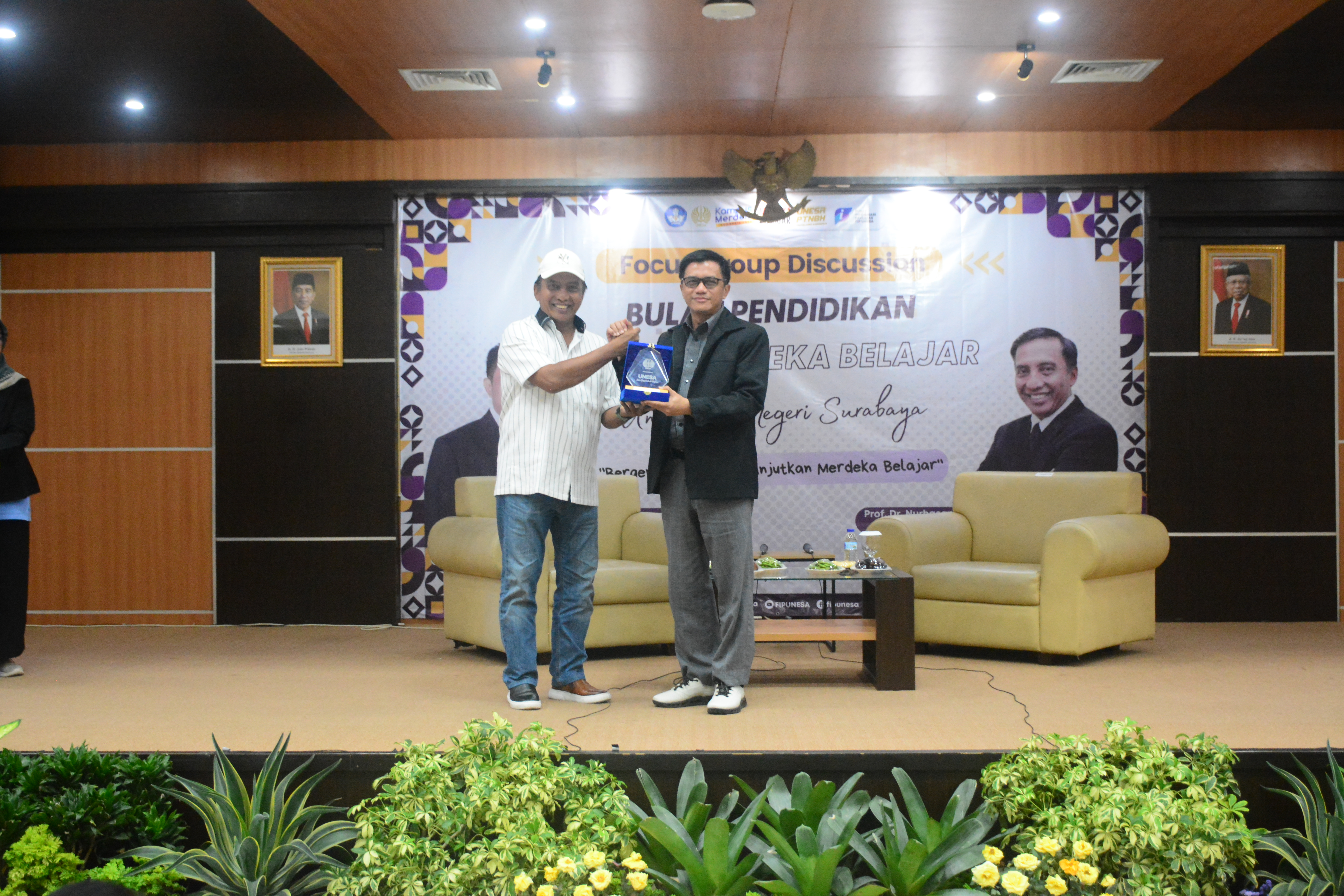 FIP UNESA Gelar FGD untuk Peringati Bulan Pendidikan dalam Dukung MBKM