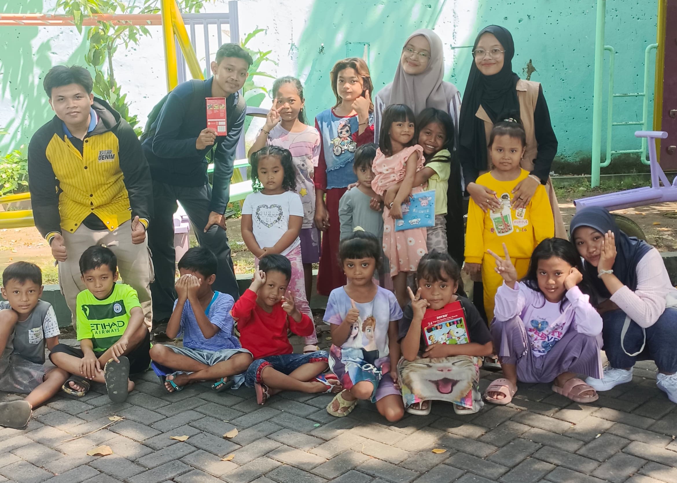 PDC PGSD FIP UNESA Berkolaborasi dengan SSC Guna Tingkatkan Kreativitas Anak-anak Marjinal