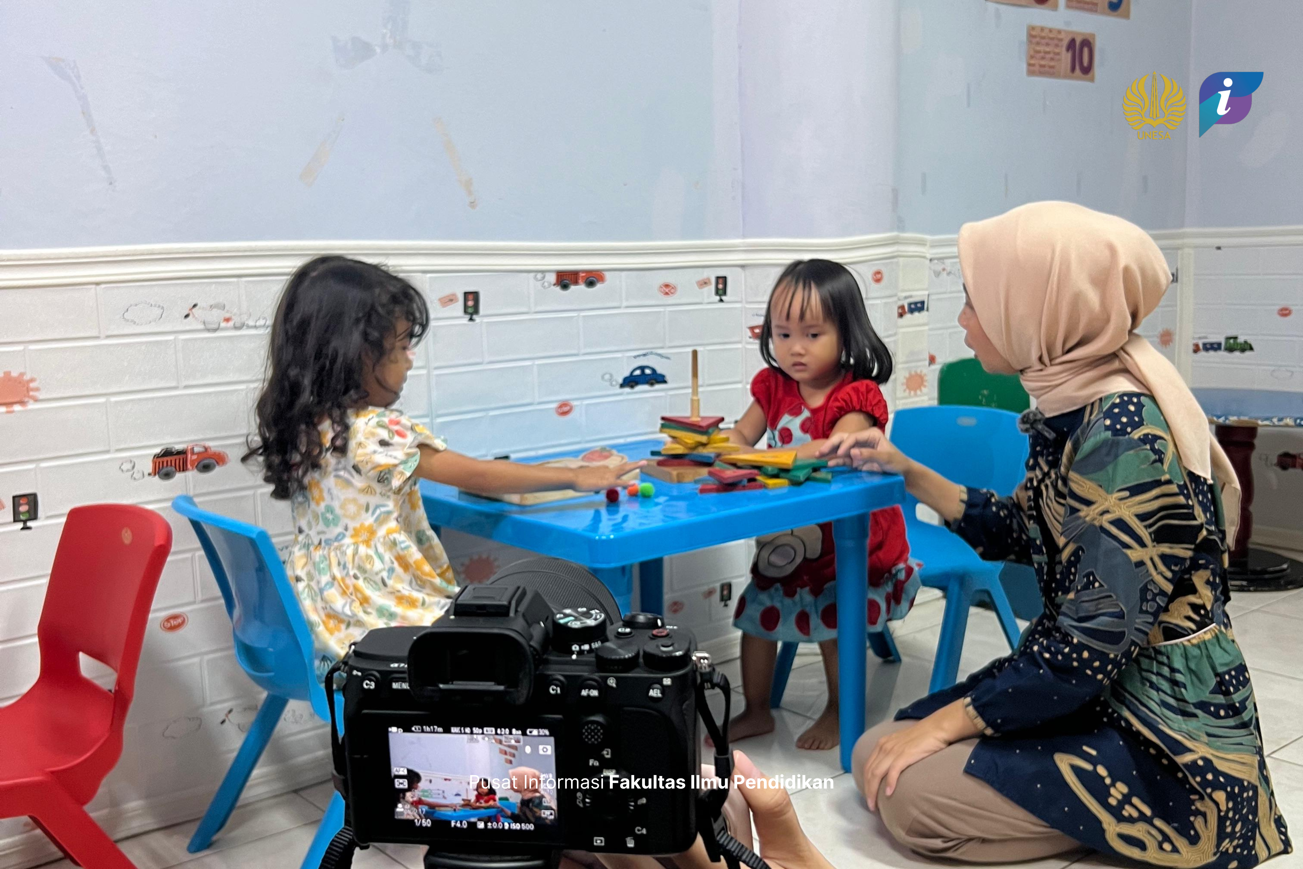 Meningkatkan Keterampilan Sosial Anak Usia Dini di Tengah Kemajuan Teknologi Digital ala FIP UNESA