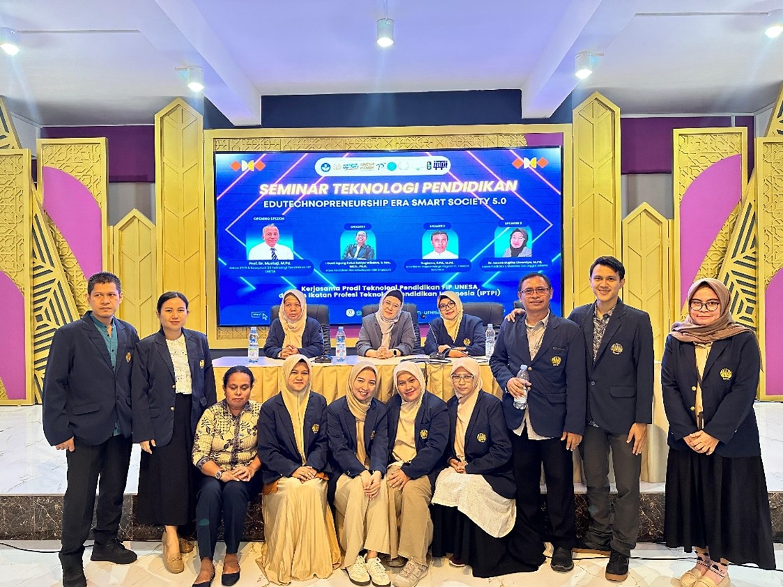 Prodi S3 Teknologi Pendidikan FIP UNESA dan IPTPI Selenggarakan Seminar Edutechnopreneurship Era Smart Society 5.0