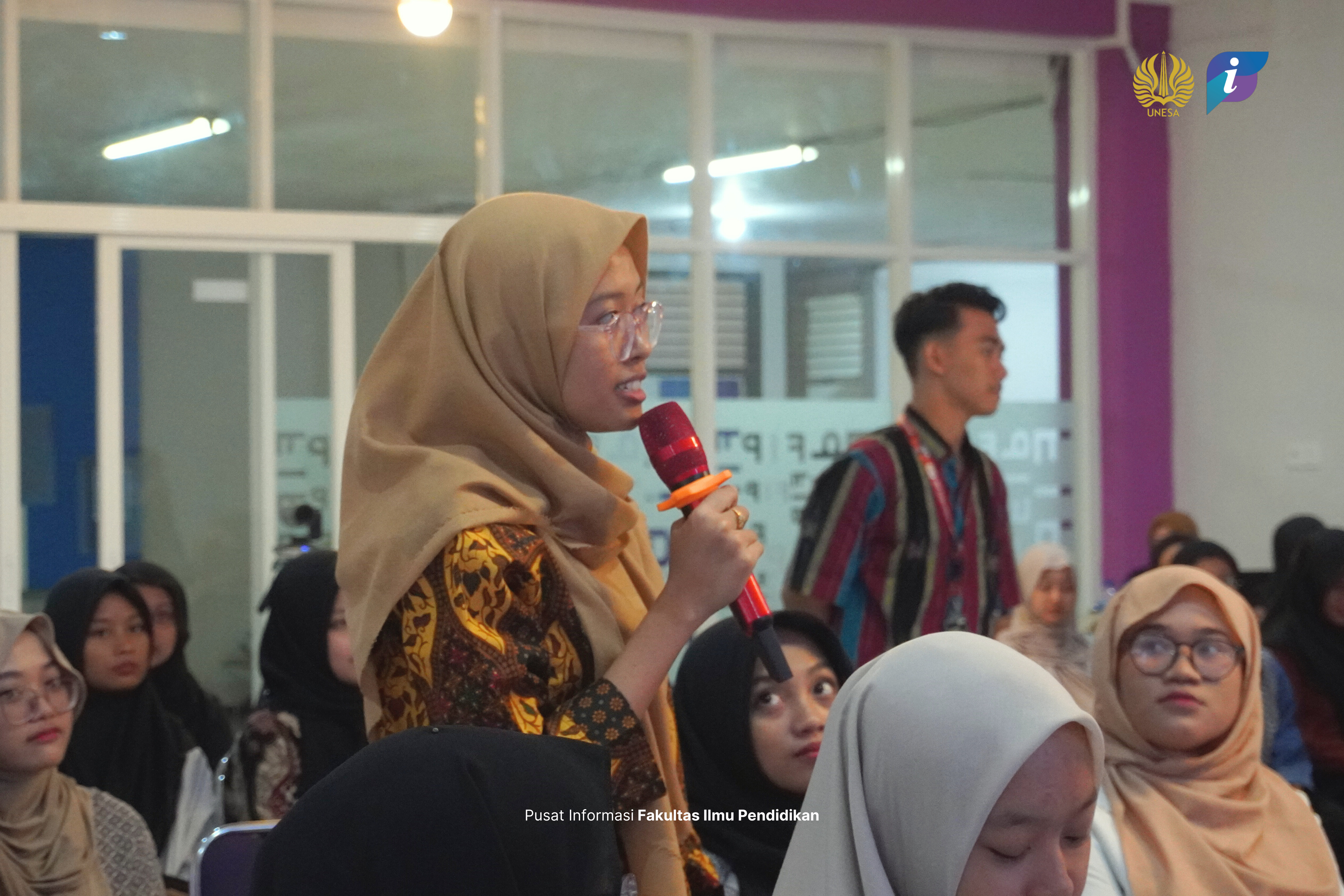 Pentingnya Meningkatkan Kemampuan Berpikir Kritis Mahasiswa Abad-21