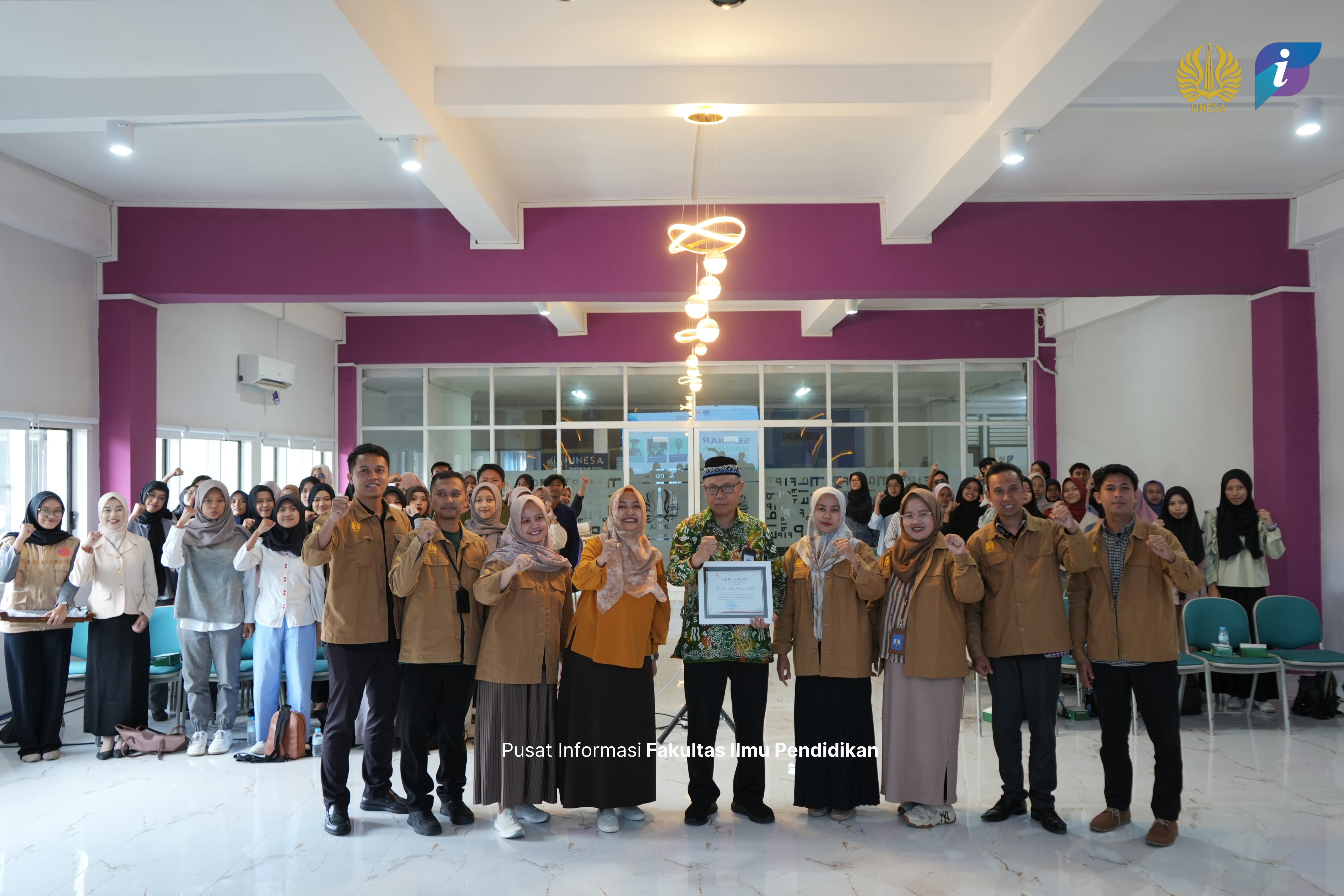 PGSD FIP UNESA Galakkan Pendidikan Humanistik di Era Digital melalui Seminar Nasional