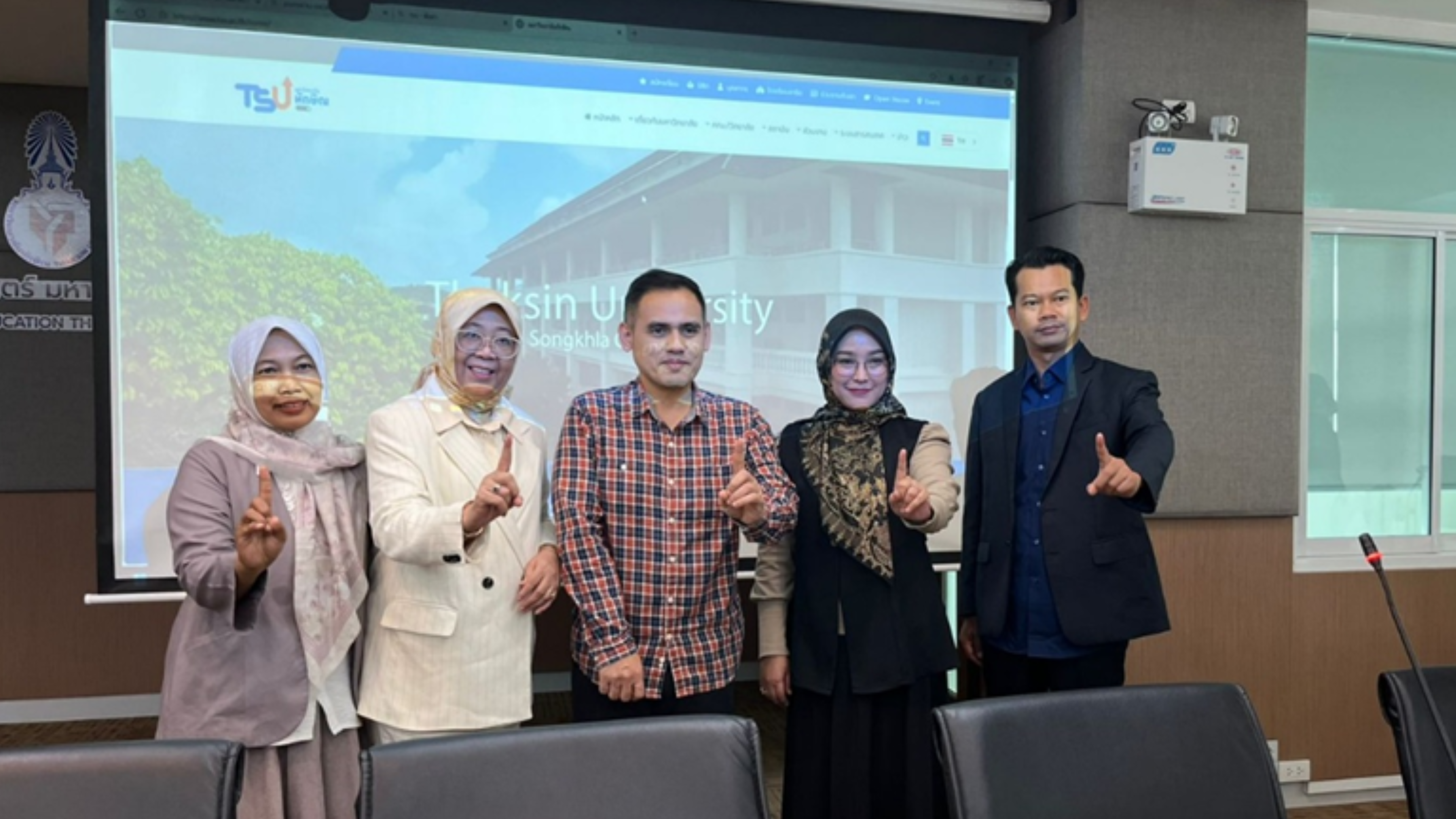 PLS FIP UNESA Perkuat PKM dan Kemitraan Internasional bersama Malaysia dan Thailand