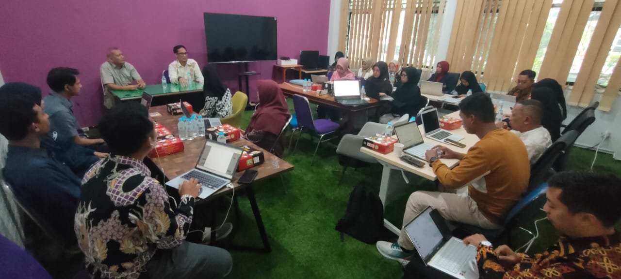 Workshop Optimalisasi Website Prodi FIP Unesa: Dorong Digitalisasi dan Inovasi Akademik