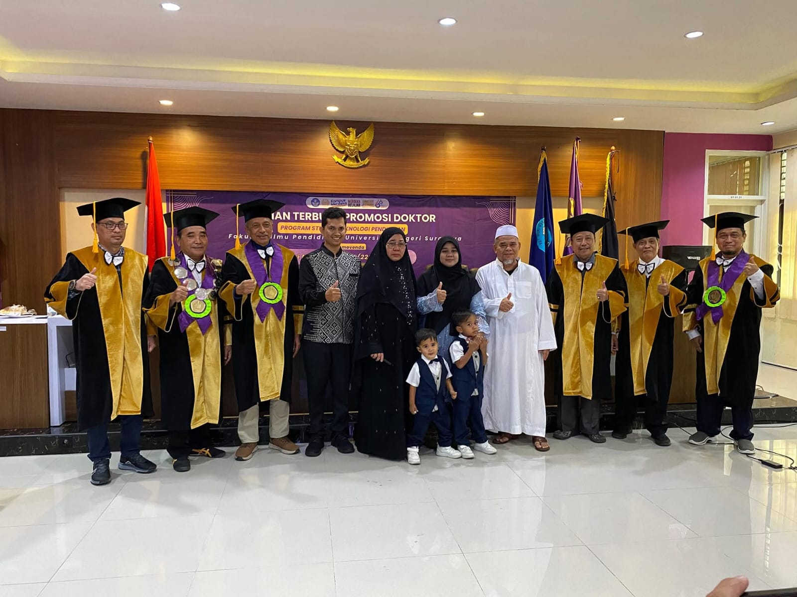 Pengembangan Model Collaborative Based Blended Learning (CBBL) untuk Meningkatkan Keterampilan Kolaborasi dan Produksi Media Video