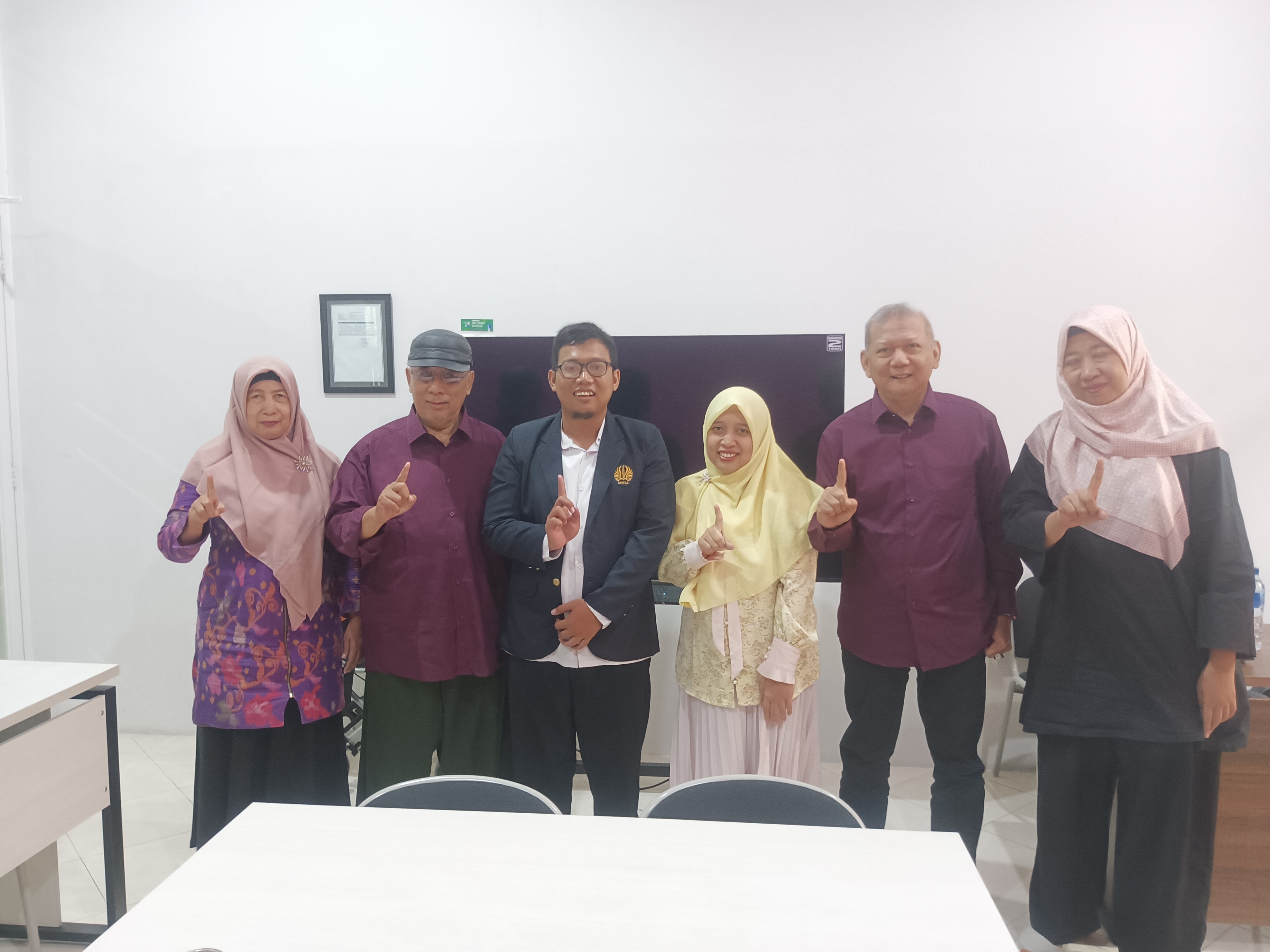 Pengaruh Model Think Talk Write Berbantuan Media Google Site terhadap Keterampilan Bercerita Siswa Kelas V Sekolah Dasar