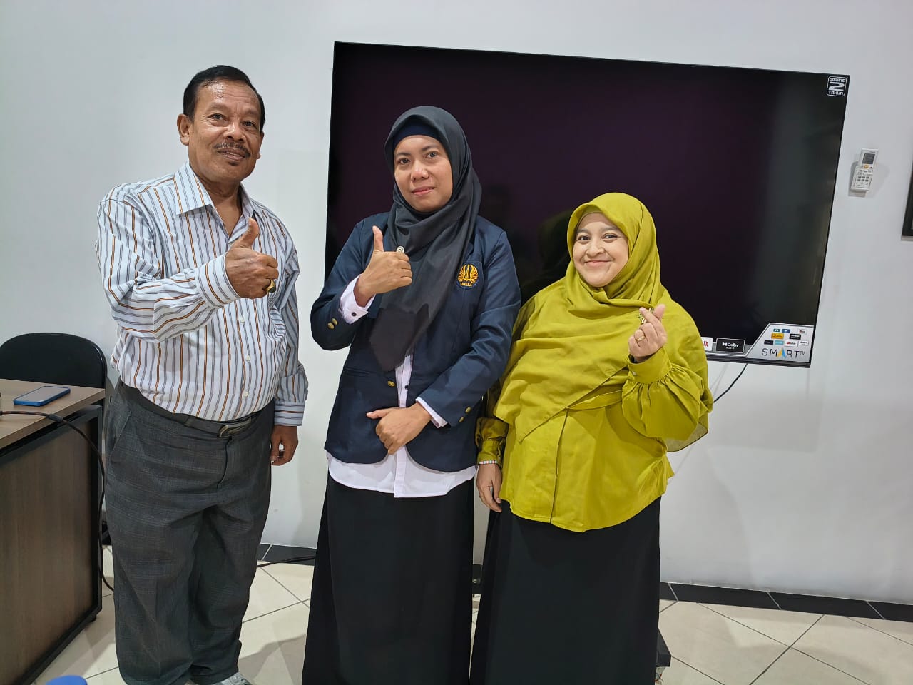 <strong>Mahasiswa S2 FIP Unesa Kembangkan E-Modul Matematika Berbasis Kearifan Lokal Sidoarjo untuk Asah Berpikir Kritis dan Spasial Siswa SD</strong>