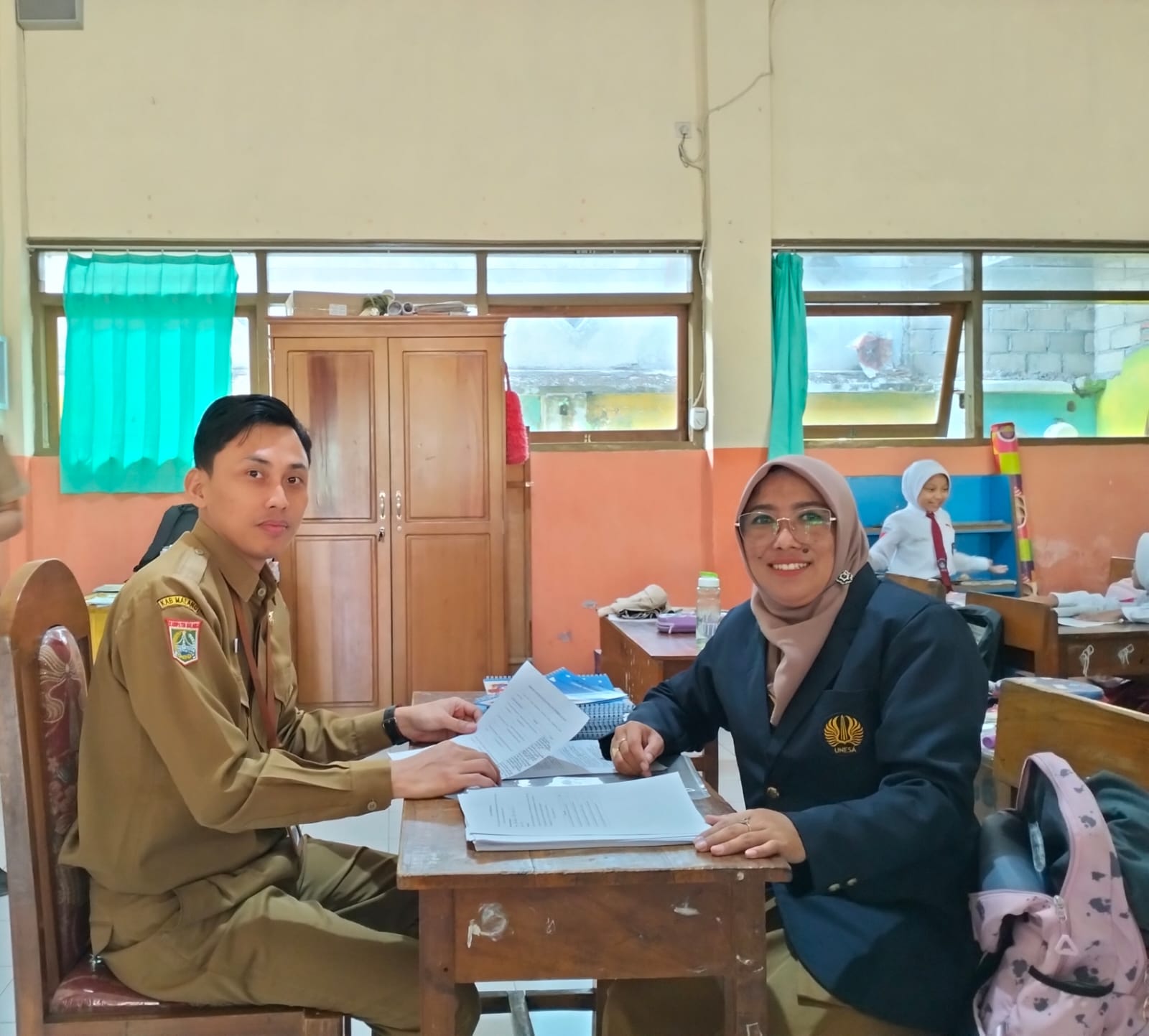<strong>Mahasiswi S2 Unesa Kembangkan Desain Pembelajaran Berbasis Mentoring untuk Tingkatkan Kepercayaan Diri Siswa SD</strong>