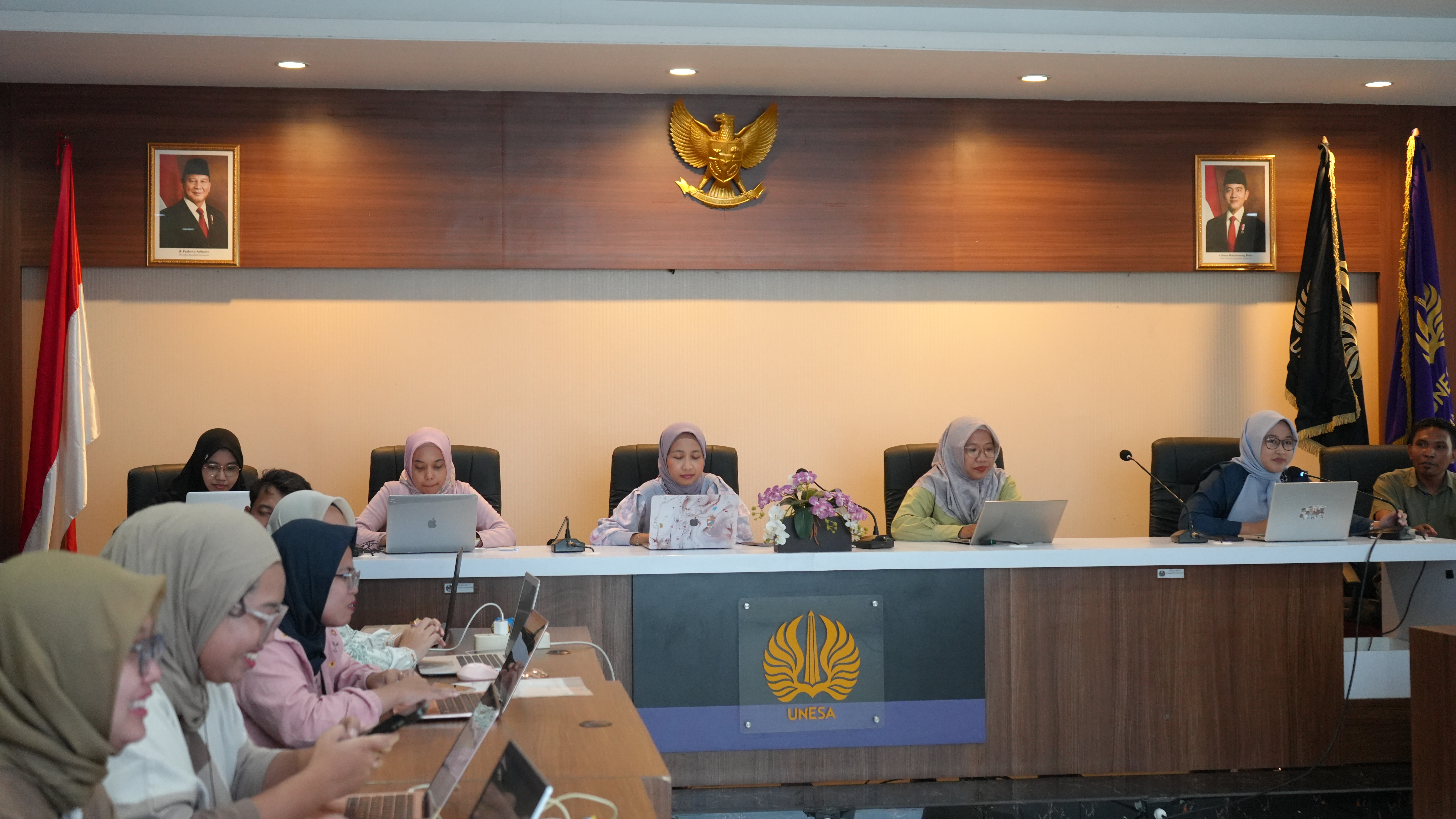 Menuju Layanan Bersih dan Profesional, FIP UNESA Perkuat Zona Integritas