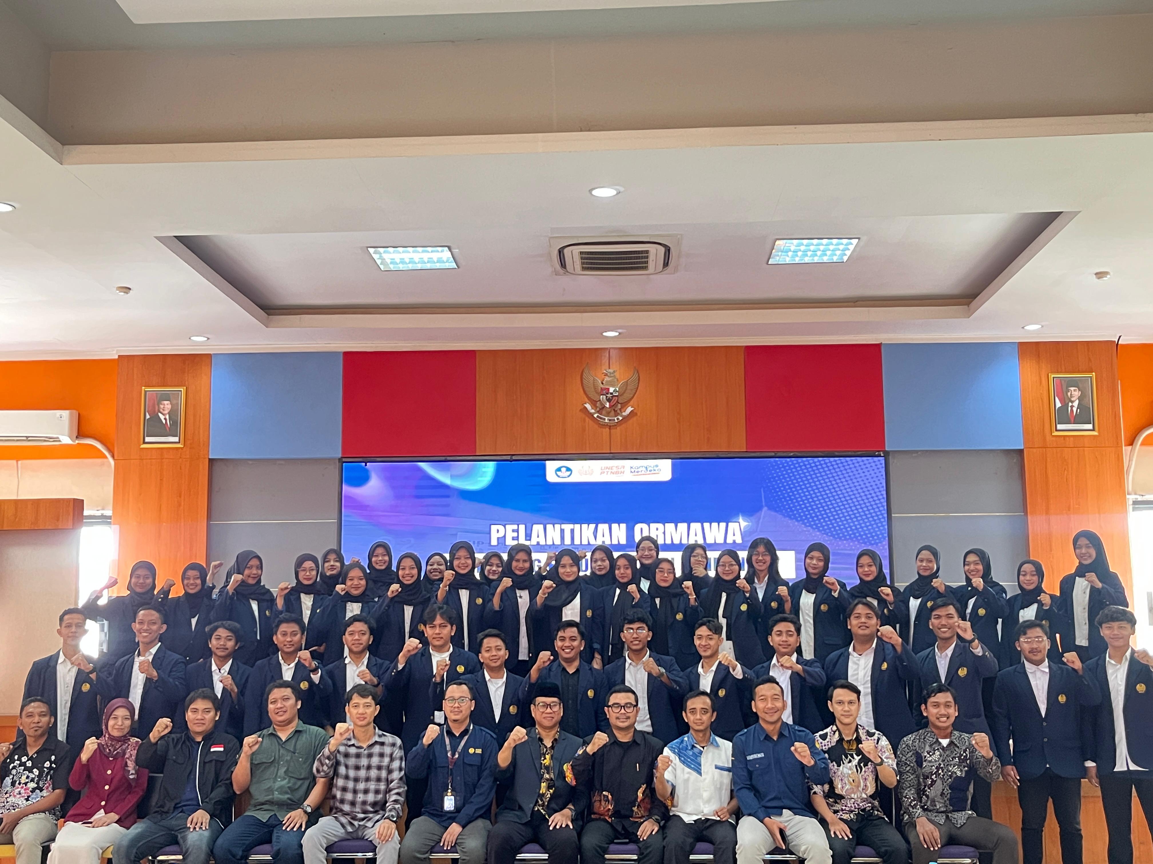 FIP UNESA Gelar Pelantikan dan Upgrading Ormawa Periode 2026, Dorong Kepemimpinan Kolaboratif dan Progresif