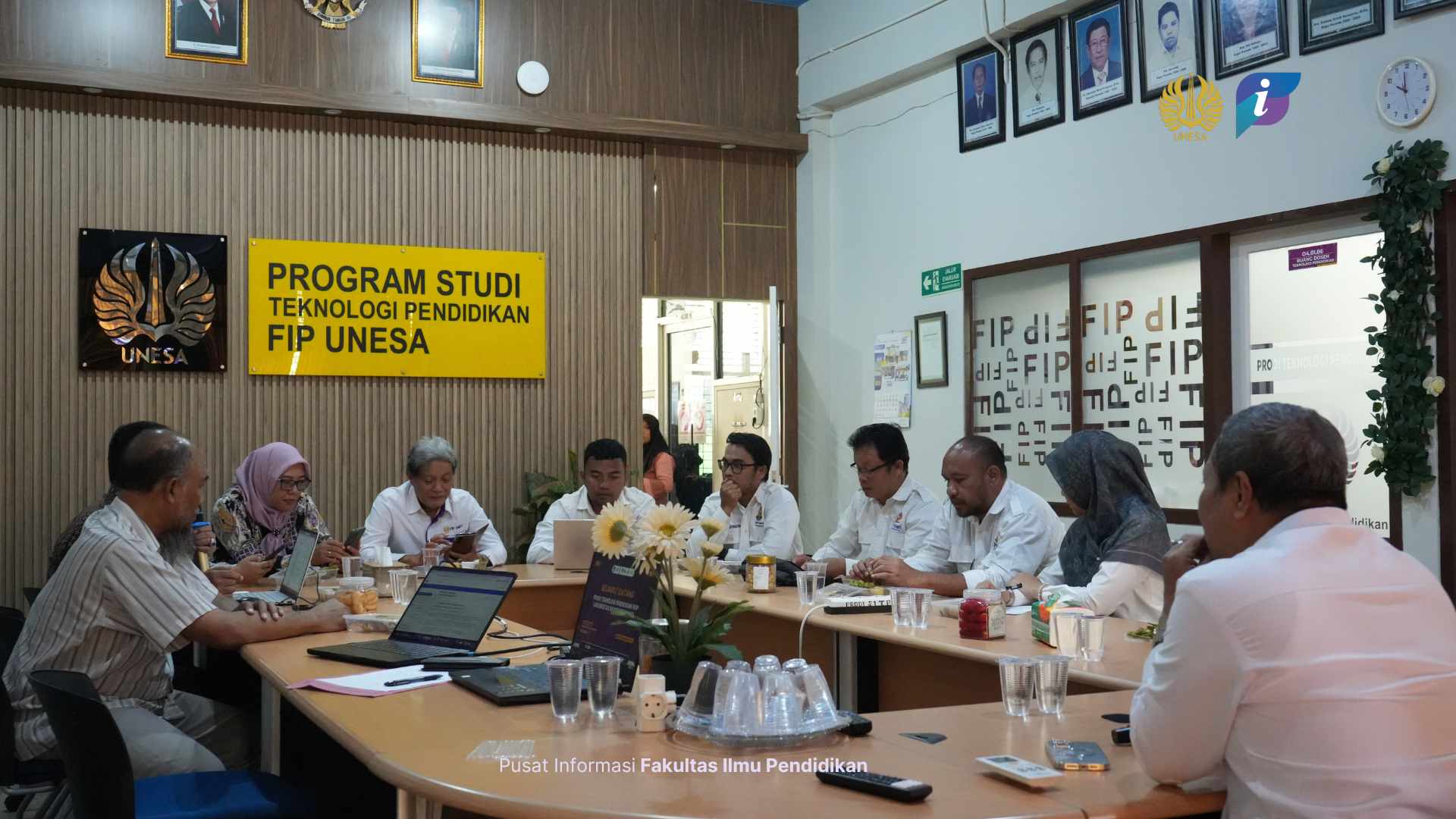 S2 Teknologi Pendidikan UNSRI dan UNESA Pererat Silaturahmi Lewat Benchmarking FIP Unesa: Dorong Kolaborasi Tridharma di Lingkungan LPTK&nbsp;