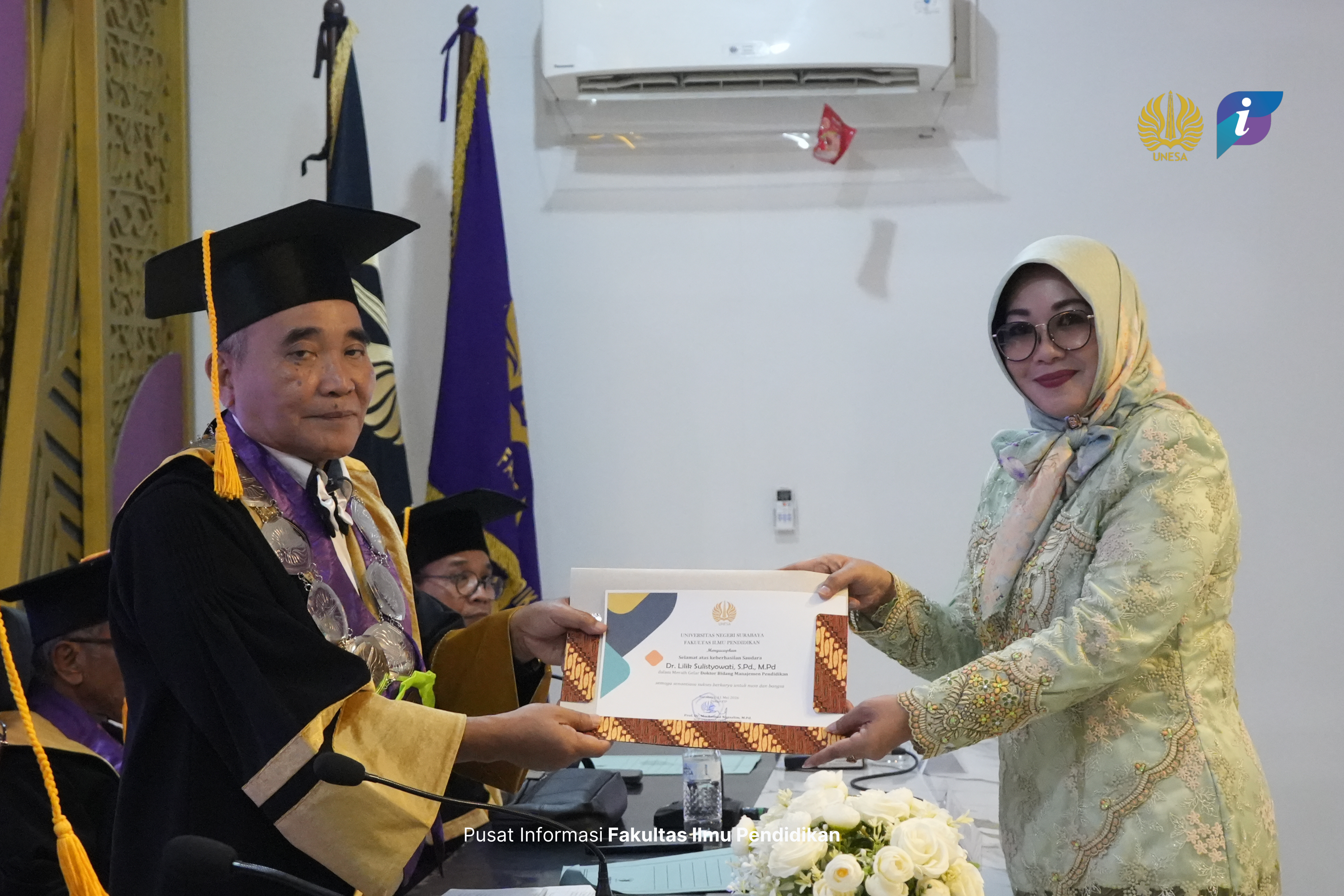Lilik Sulistyowati Raih Gelar Doktor FIP UNESA Lewat Disertasi tentang Kepemimpinan Sekolah Inklusif