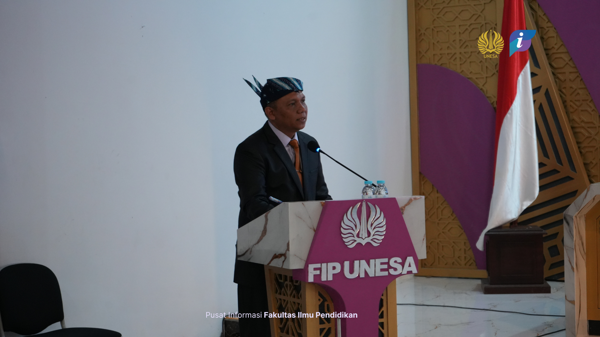 Melalui Studi Kasus Dua Sekolah, Aris Setiawan Raih Gelar Doktor di FIP UNESA Usai Kupas Manajemen Pembelajaran Deep Learning