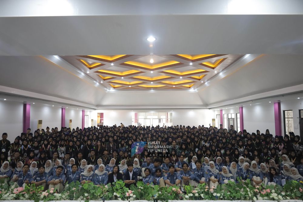 Nyalakan Asa, Gelorakan Semangat! PKKMB Split Jurusan FIP UNESA Jadi Awal Perjalanan Garda Muda Dewantara Untuk Mewujudkan Pemimpin Kompeten dan Berintegrita