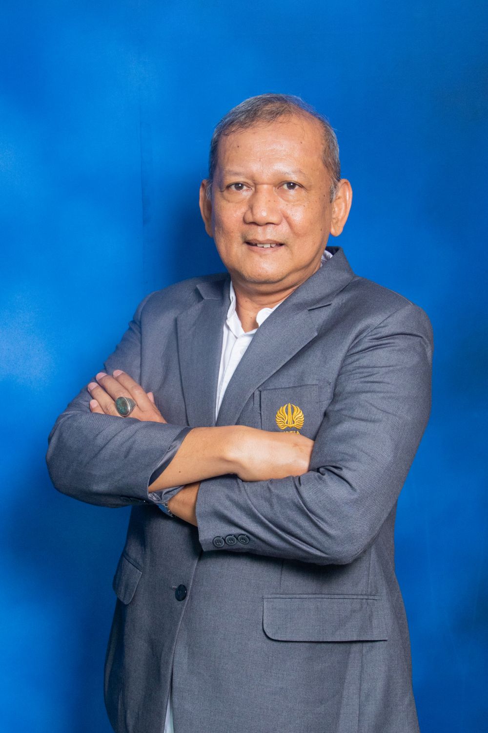 Prof. Dr. Hendratno, M.Hum.