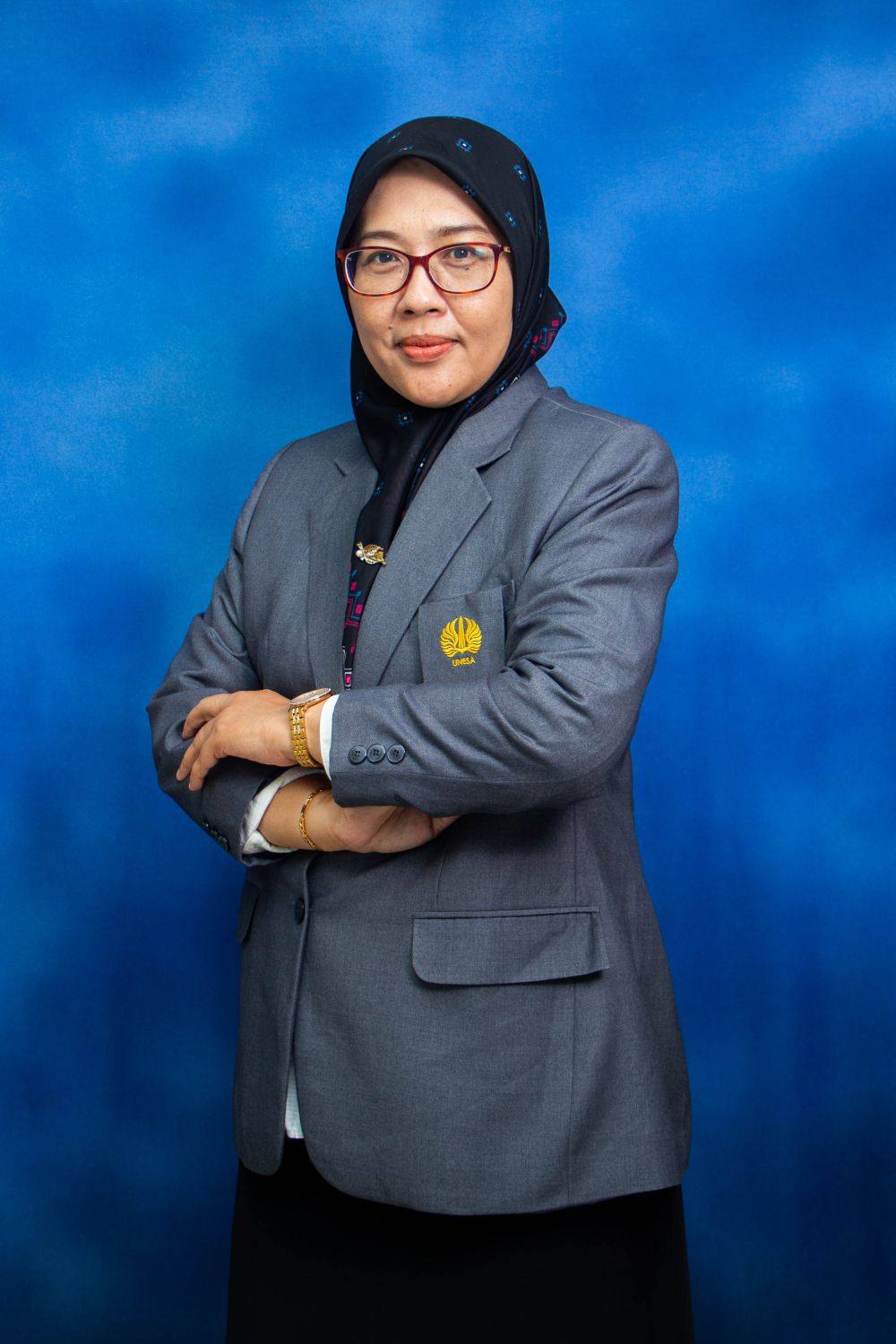 Dr. Utari Dewi, S.Sn., M.Pd.