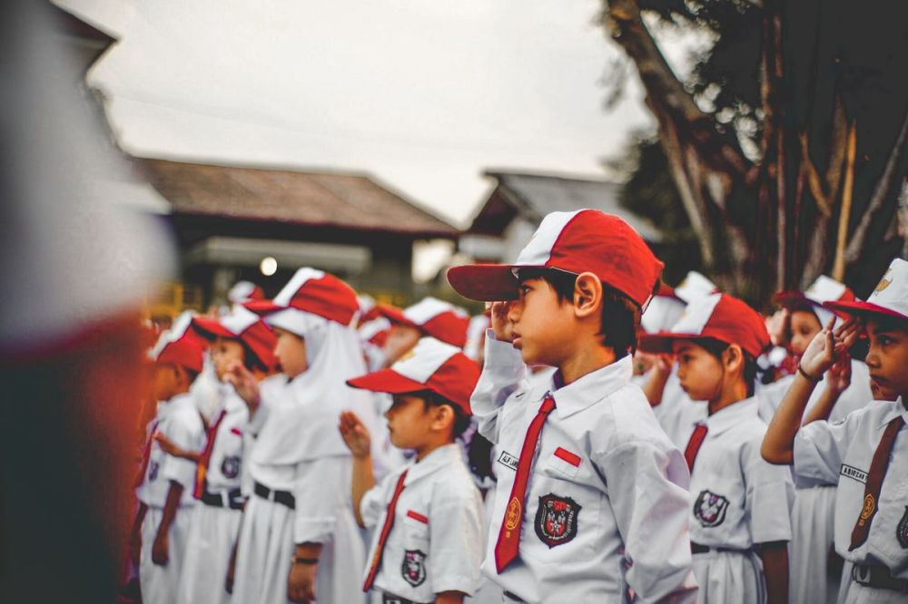 Pendidikan yang Belum Merata, Peran Mahasiswa FIP UNESA Sangat Dinantikan